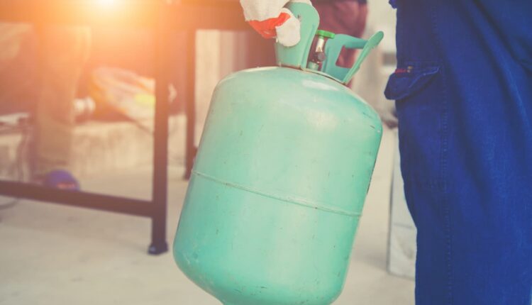 É permitido usar botijão de gás em apartamento?