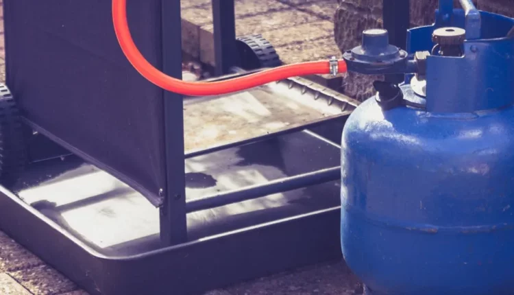 instalação do gás de cozinha